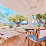 فندق The Sea Club