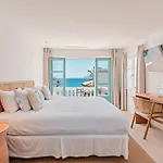 The Sea Club 4*