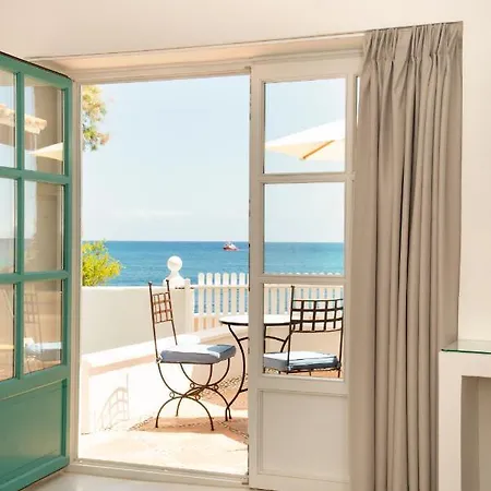 The Sea Club