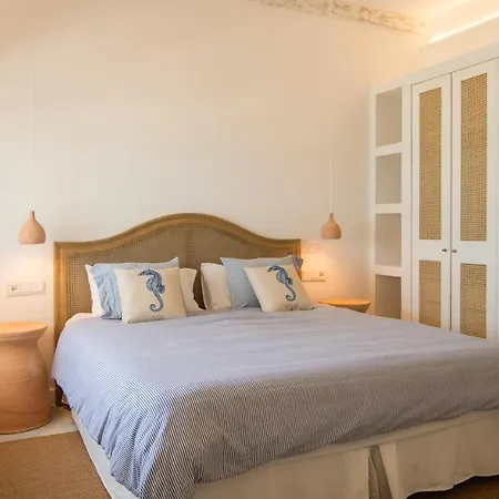 Bed & Breakfast The Sea Club 3*