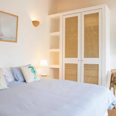 Bed & Breakfast The Sea Club 3*