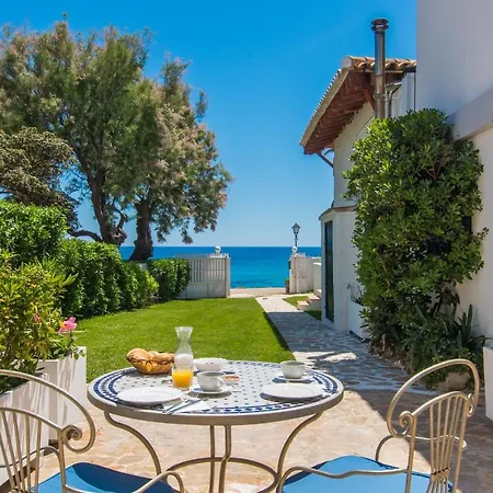 The Sea Club 3*