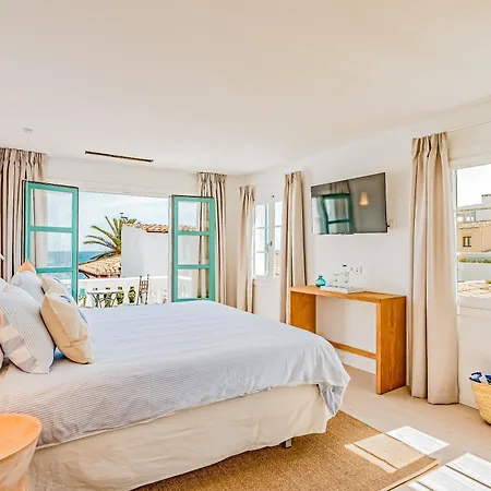 The Sea Club 4*