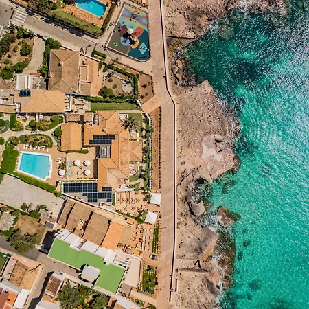 The Sea Club Bed and Breakfast 3*
