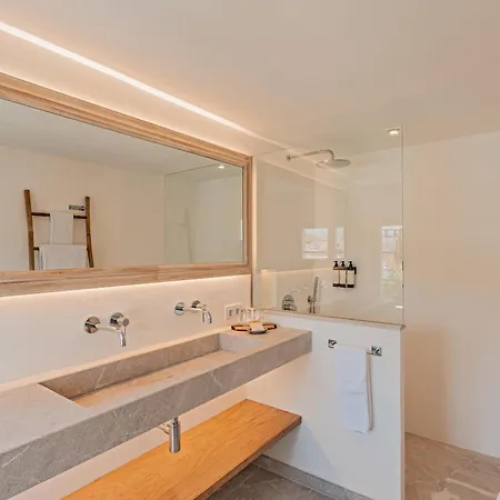 Bed and Breakfast The Sea Club 3*