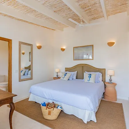 The Sea Club 3*