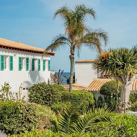 The Sea Club Hotel