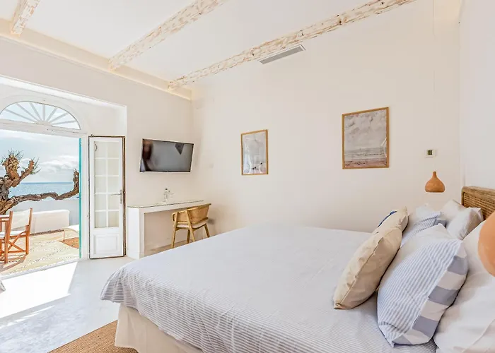 The Sea Club Szálloda