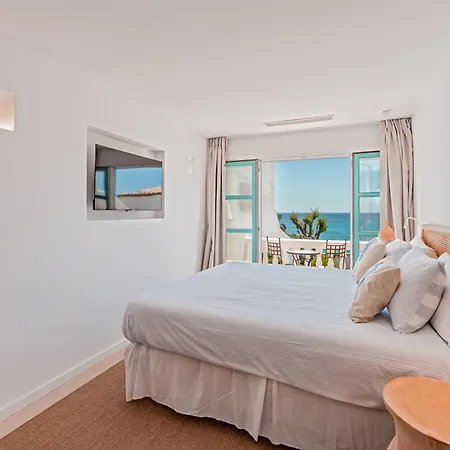 The Sea Club 호텔 4*