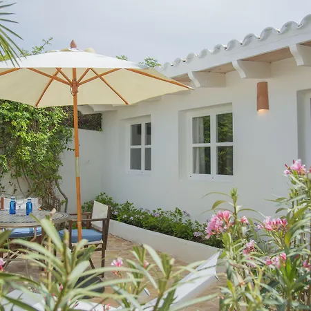 The Sea Club 호텔 칼라 라트자다