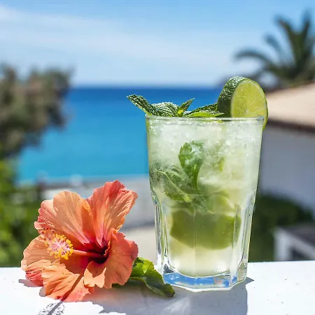 The Sea Club 호텔 칼라 라트자다